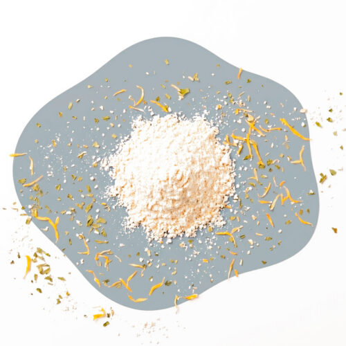 Finely milled colloidal oat flour blended with ground kawakawa leaves and dried calendula petals.